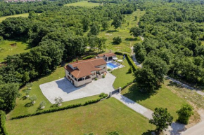 Villa Božac in Cukrići - Haus für 6 Personen